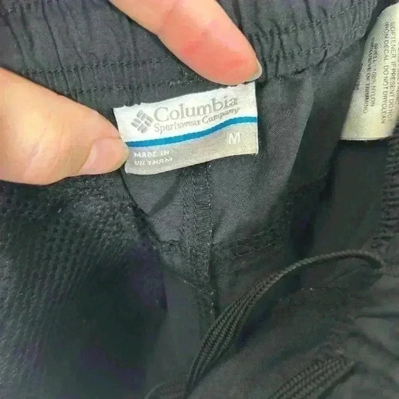 Columbia Womens Black Elastic Waist Slash Pockets Pull On Shorts Size Medium - Picture 5 of 9